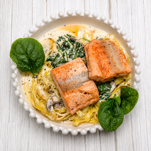 6- Salmon Fillet Tagliatelle Pasta 