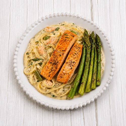 21- Salmon & Asparagus Alla Crema Tagliatelle 